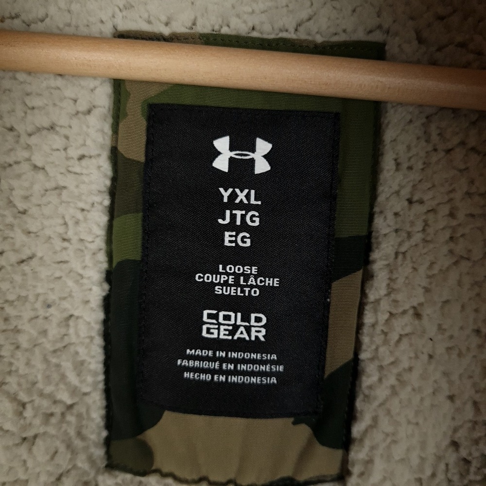 Under Armour Vest Boys XL 18-20 Green Camo Fleece Lined Puffer ColdGear Storm - Picture 15 of 16